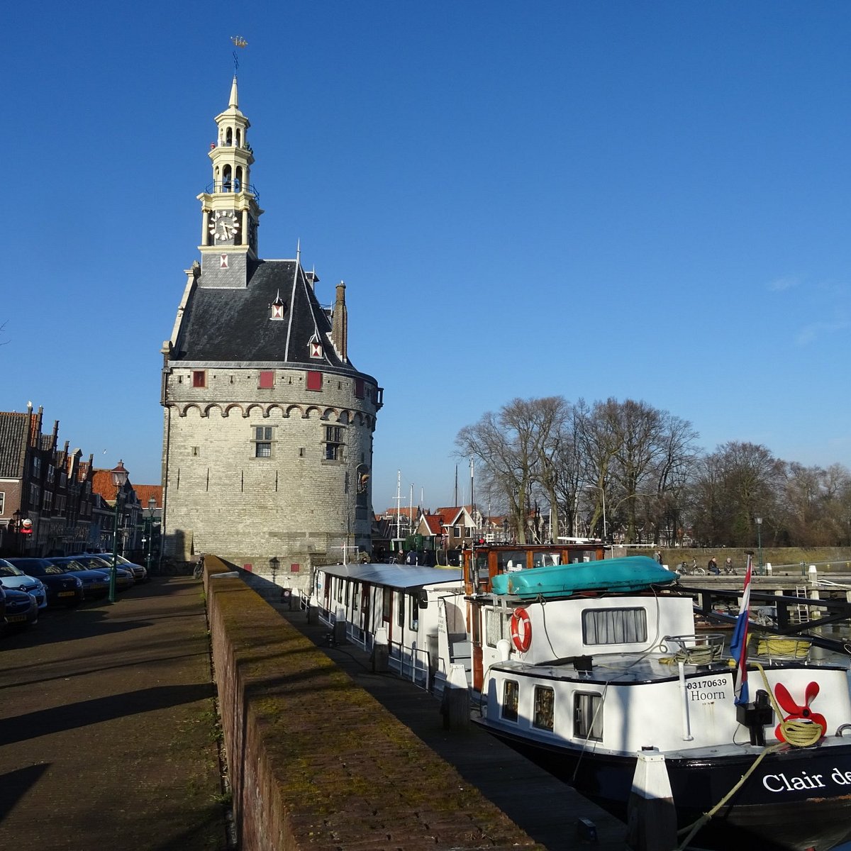 De Hoofdtoren Hoorn - historisch monument symbool van lokale verbondenheid Renovatie Hoorn 25 jaar