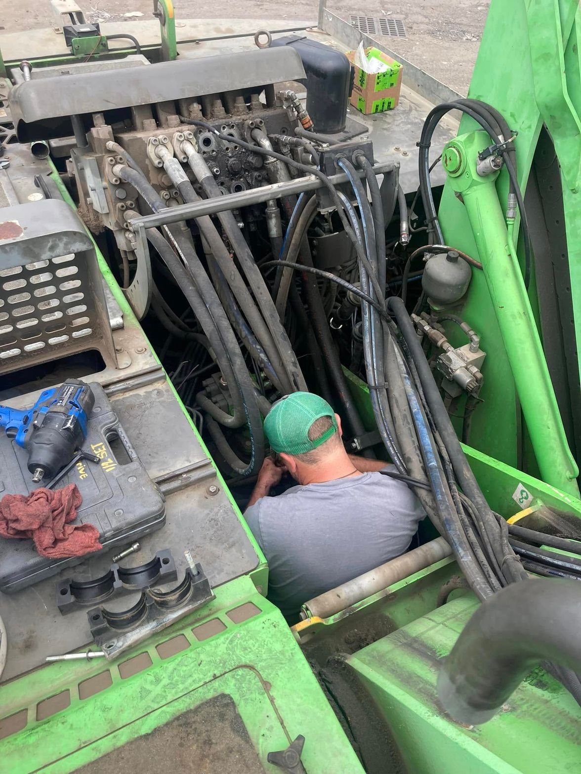 Quality heavy equipment repair work by Eisenjager Equipment - demonstrating excellence in construction equipment service Houston Texas