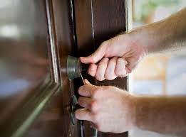 Ouverture de porte paris